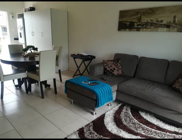 2 BEDROOM APARTMENT FOR SALE IN MANOR ESTATES